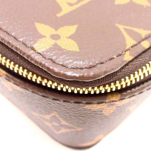 LOUIS VUITTON Bijoux Monogram Accessory Case bran763-101725 - Picture 8 of 11